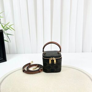 Celine Women Pre-Loved Bag Very Good Condition